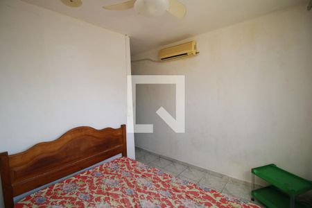 Quarto de kitnet/studio para alugar com 1 quarto, 16m² em Brás de Pina, Rio de Janeiro