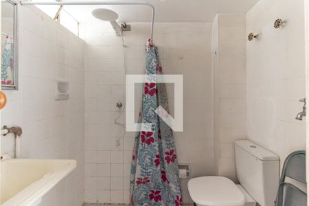 Banheiro de kitnet/studio à venda com 1 quarto, 34m² em Vila Buarque, São Paulo