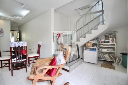 Sala de casa para alugar com 3 quartos, 220m² em Brotas, Salvador