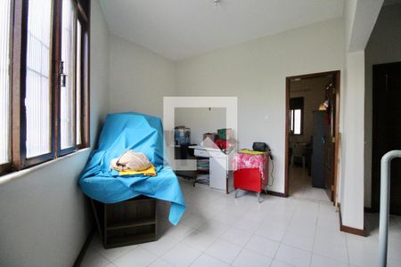 Sala 2 de casa para alugar com 3 quartos, 220m² em Brotas, Salvador