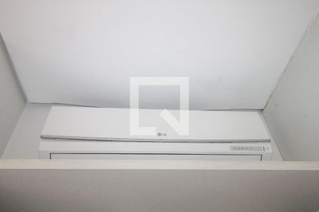 Casa à venda com 330m², 5 quartos e 3 vagas Casa à venda com 330m², 5 quartos e 3 vagasQuarto 3 (suíte)