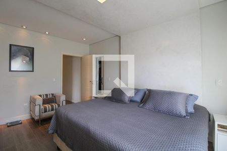 Casa à venda com 330m², 5 quartos e 3 vagas Casa à venda com 330m², 5 quartos e 3 vagasQuarto 5 (suíte master)