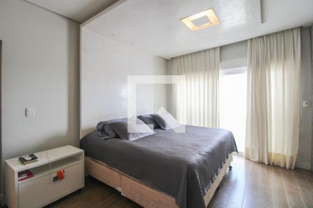 Casa à venda com 330m², 5 quartos e 3 vagas Casa à venda com 330m², 5 quartos e 3 vagasQuarto 5 (suíte master)