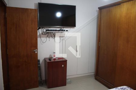 Quarto 2 de casa à venda com 3 quartos, 180m² em Bairro da Glória, Contagem