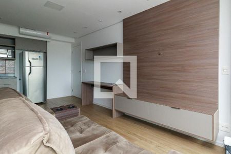 Sala de apartamento para alugar com 1 quarto, 43m² em Santo Amaro, São Paulo