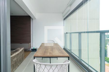 Sala - Varanda de apartamento para alugar com 1 quarto, 43m² em Santo Amaro, São Paulo