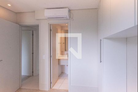 Suíte de apartamento para alugar com 3 quartos, 59m² em Jardim Paranapanema, Campinas