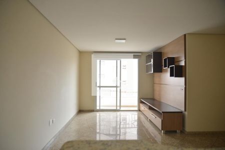 Sala de apartamento para alugar com 3 quartos, 86m² em Vila Pires, Santo André