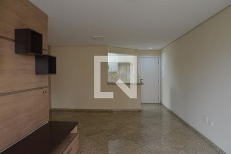 Sala de apartamento para alugar com 3 quartos, 86m² em Vila Pires, Santo André