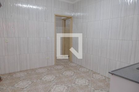 Sala/Cozinha de casa para alugar com 1 quarto, 27m² em Jardim Palmira, Guarulhos