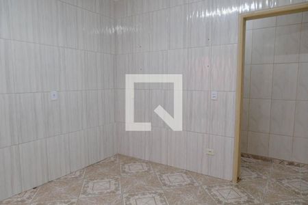 Sala/Cozinha de casa para alugar com 1 quarto, 27m² em Jardim Palmira, Guarulhos