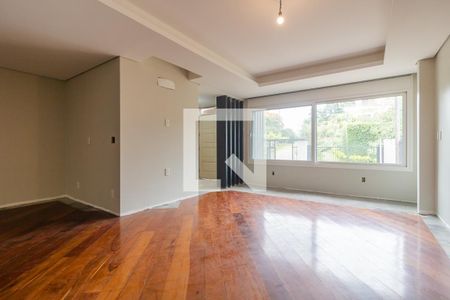 Sala de casa à venda com 3 quartos, 240m² em Vila Assunção, Porto Alegre