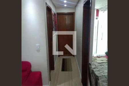 Apartamento à venda com 2 quartos, 47m² em Vila Carmosina, São Paulo