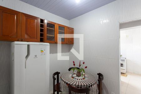 Sala 2 de casa à venda com 2 quartos, 58m² em Itapoã, Belo Horizonte