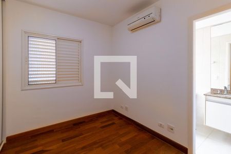 Suíte 1 de apartamento à venda com 3 quartos, 217m² em Bela Aliança, São Paulo