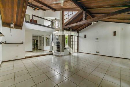 Sala 1 de casa de condomínio para alugar com 4 quartos, 469m² em Barra da Tijuca, Rio de Janeiro