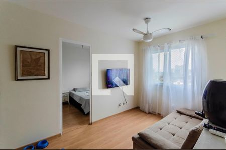 Sala de apartamento para alugar com 1 quarto, 34m² em Cambuci, São Paulo