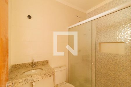 Banheiro de apartamento para alugar com 1 quarto, 37m² em Vila Leonor, São Paulo