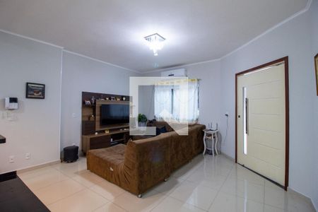 Sala de casa para alugar com 2 quartos, 135m² em Vila Haro, Sorocaba