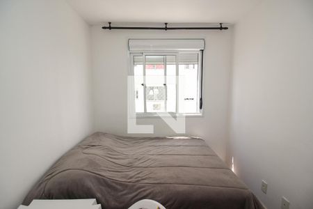 Quarto 1 de apartamento à venda com 2 quartos, 45m² em Cristal, Porto Alegre