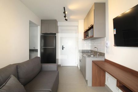 Sala/Cozinha de kitnet/studio à venda com 1 quarto, 32m² em Moema, São Paulo