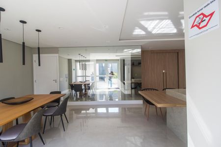 Apartamento à venda com 68m², 3 quartos e 2 vagas Apartamento à venda com 68m², 3 quartos e 2 vagasÁrea comum - Salão de festas