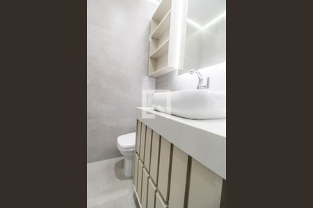 Apartamento à venda com 68m², 3 quartos e 2 vagas Apartamento à venda com 68m², 3 quartos e 2 vagasBanheiro 2