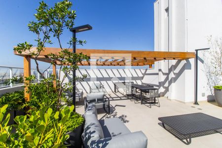 Apartamento à venda com 68m², 3 quartos e 2 vagas Apartamento à venda com 68m², 3 quartos e 2 vagasRooftop