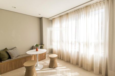 Apartamento à venda com 68m², 3 quartos e 2 vagas Apartamento à venda com 68m², 3 quartos e 2 vagasÁrea comum - Salão de festas