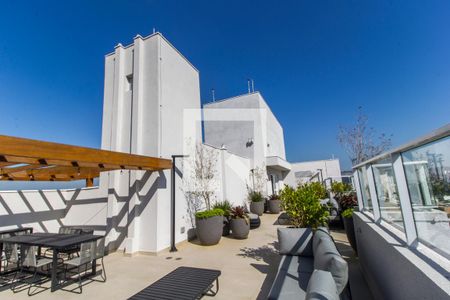 Apartamento à venda com 68m², 3 quartos e 2 vagas Apartamento à venda com 68m², 3 quartos e 2 vagasRooftop