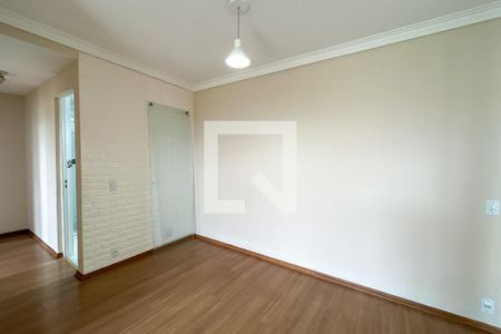 Sala de apartamento para alugar com 2 quartos, 55m² em Conjunto Residencial Vista Verde, São Paulo