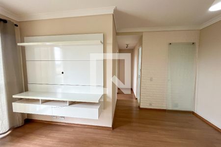 Sala de apartamento para alugar com 2 quartos, 55m² em Conjunto Residencial Vista Verde, São Paulo