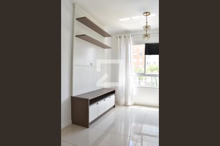 Sala de apartamento para alugar com 3 quartos, 80m² em Santa Quiteria, Curitiba