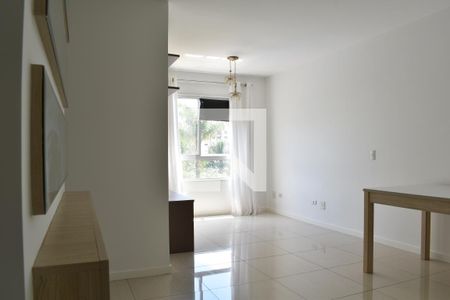 Sala de apartamento para alugar com 3 quartos, 80m² em Santa Quiteria, Curitiba