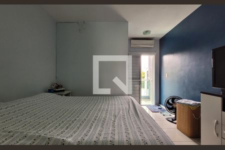 Suíte de casa à venda com 3 quartos, 120m² em Vila Camilópolis, Santo André