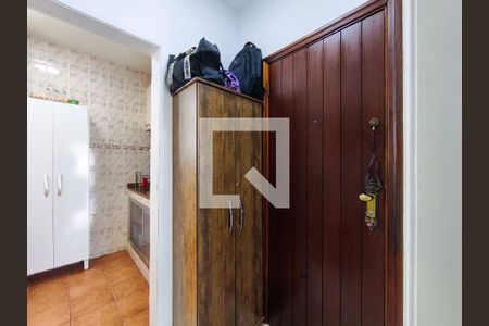 Entrada de apartamento à venda com 2 quartos, 62m² em Vila Isabel, Rio de Janeiro