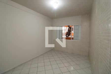 Quarto de casa à venda com 4 quartos, 175m² em Jardim Mimar, São Paulo