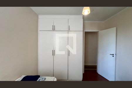 Quarto 1 de apartamento para alugar com 3 quartos, 55m² em Vila Pirajussara, São Paulo