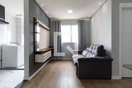 Sala de apartamento para alugar com 2 quartos, 42m² em Jardim Santa Emilia, São Paulo