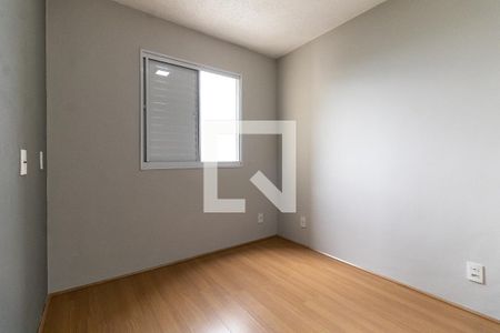 Quarto 1 de apartamento para alugar com 2 quartos, 42m² em Jardim Santa Emilia, São Paulo