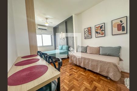 Sala de kitnet/studio para alugar com 1 quarto, 25m² em Botafogo, Rio de Janeiro