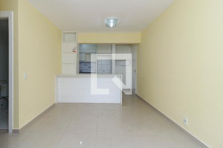 Sala de apartamento para alugar com 2 quartos, 52690m² em Vila das Belezas, São Paulo