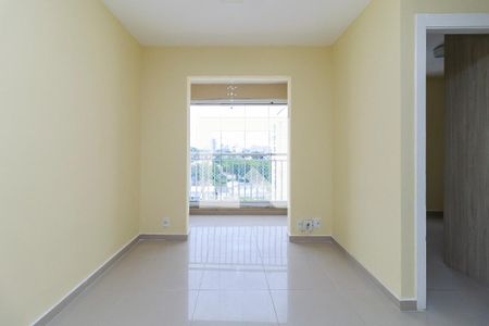 Sala de apartamento para alugar com 2 quartos, 52690m² em Vila das Belezas, São Paulo