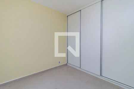 Suíte de apartamento para alugar com 2 quartos, 52690m² em Vila das Belezas, São Paulo