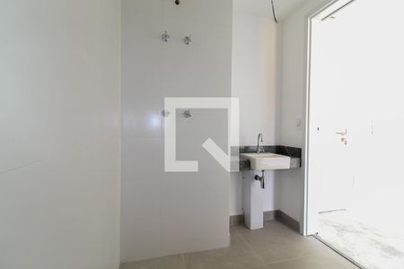 Banheiro de kitnet/studio para alugar com 1 quarto, 19m² em Vila Nova Conceição, São Paulo