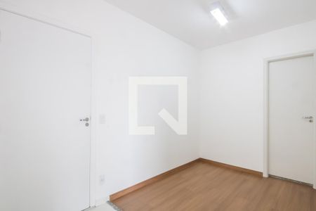 Sala de apartamento para alugar com 1 quarto, 30m² em Km 18, Osasco