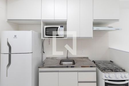 Cozinha de apartamento à venda com 1 quarto, 28m² em Jardim Caravelas, São Paulo