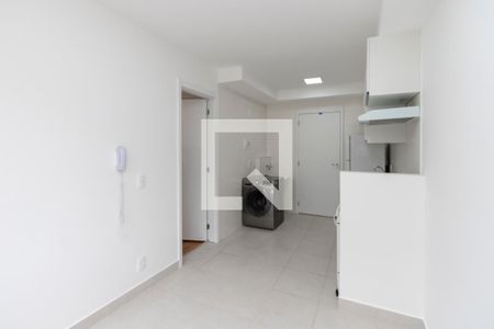 Sala/ Cozinha de apartamento à venda com 1 quarto, 28m² em Jardim Caravelas, São Paulo