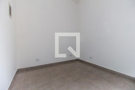 Sala de apartamento para alugar com 1 quarto, 70m² em Vila Santa Terezinha, Carapicuíba