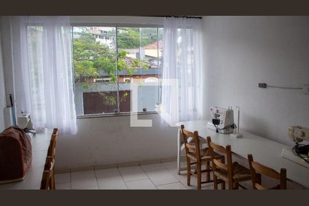 Casa para alugar com 2 quartos, 76m² em Centro, Ribeirão Pires